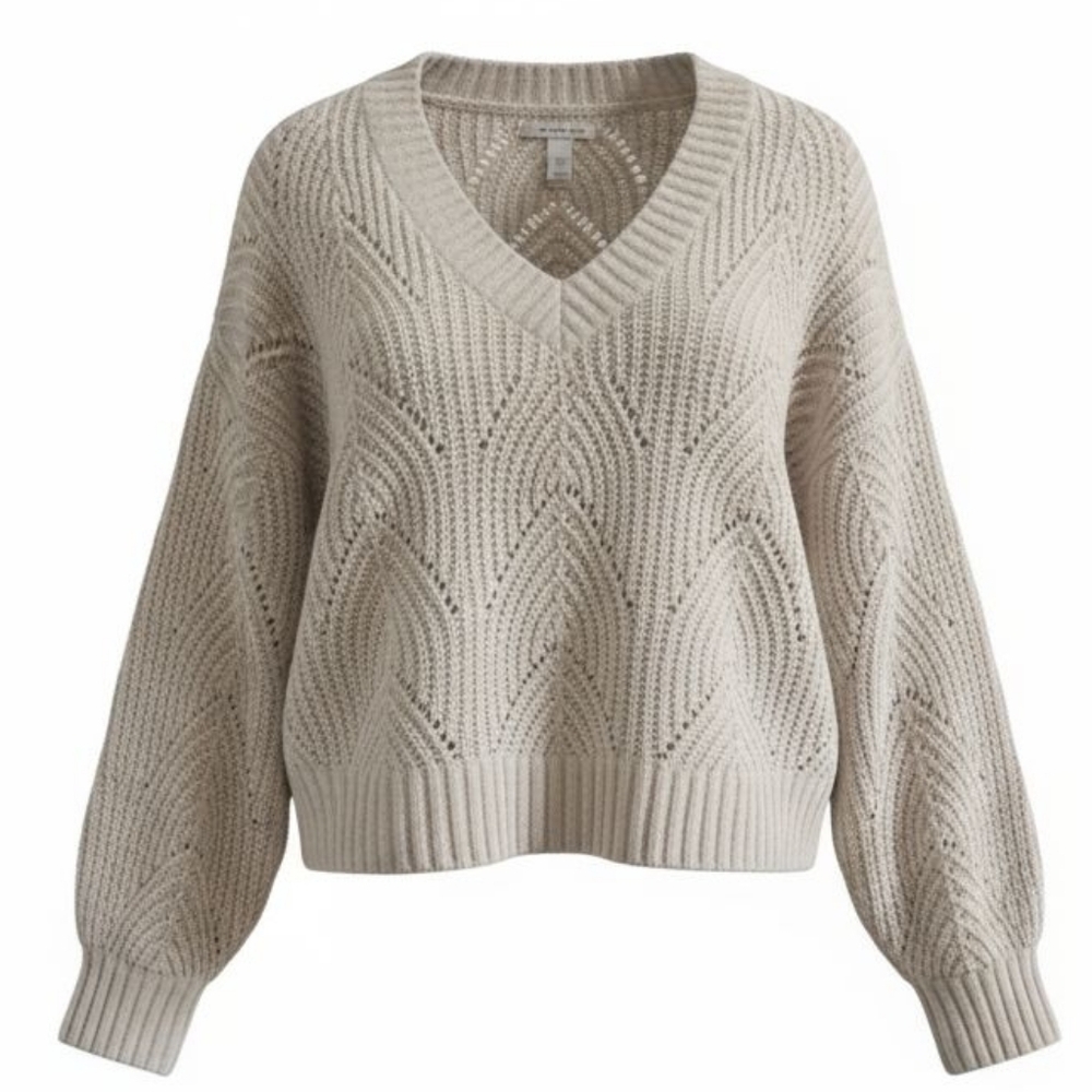 American Eagle V-Neck Knit Sweater Cream Women's XS Oversized P2P 23.5" EUC
